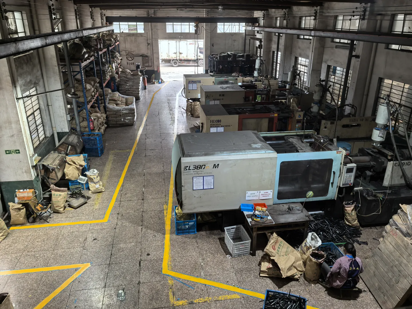 Moulding machines and handle components in the workshop