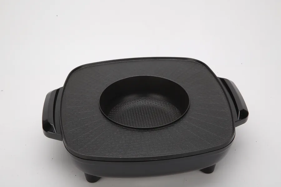 Square Grill with Center Hot Pot - GP-011 - Electric Grill with Hot Pot - Photo 10